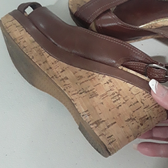 Final Price - Picture 2 of 4